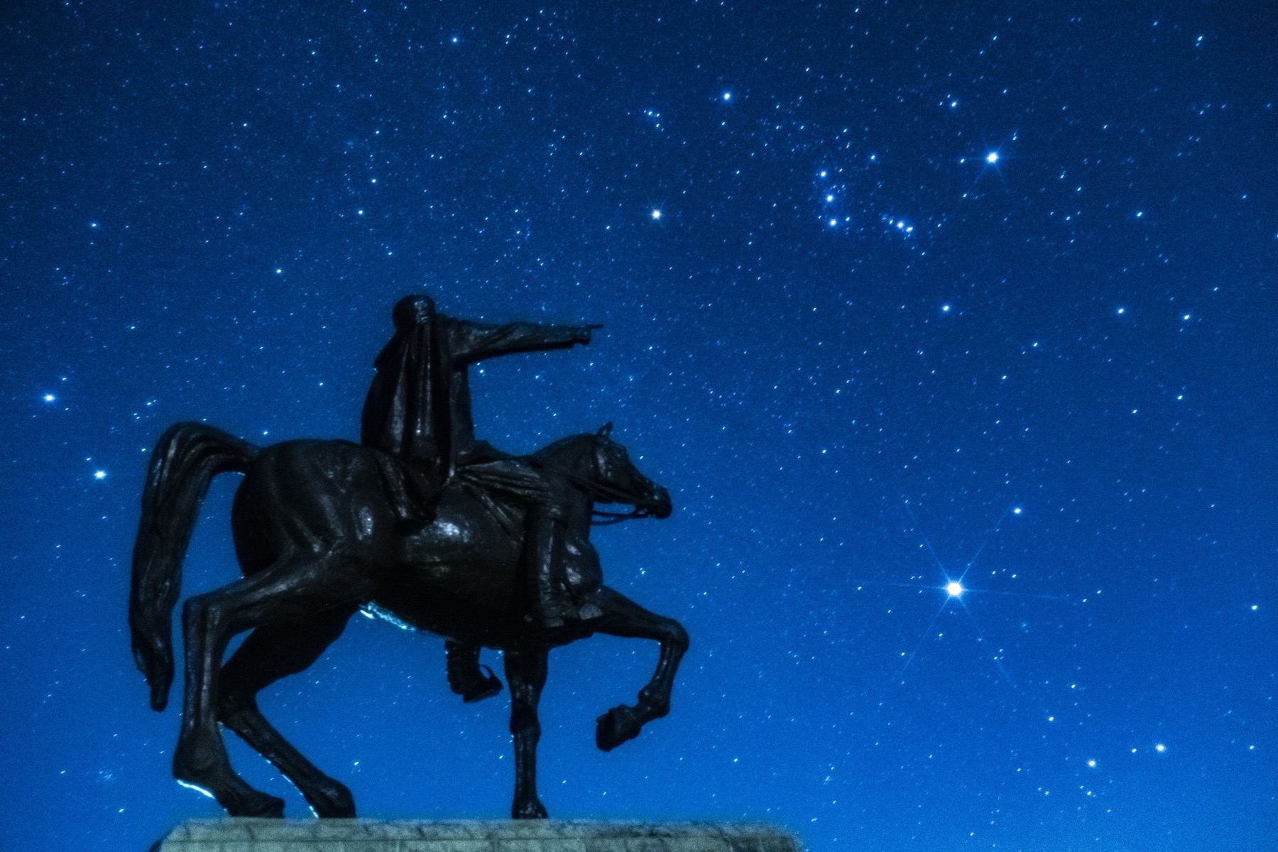 灯りの少ない夜